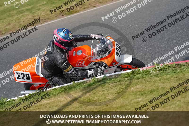 enduro digital images;event digital images;eventdigitalimages;mallory park;mallory park photographs;mallory park trackday;mallory park trackday photographs;no limits trackdays;peter wileman photography;racing digital images;trackday digital images;trackday photos